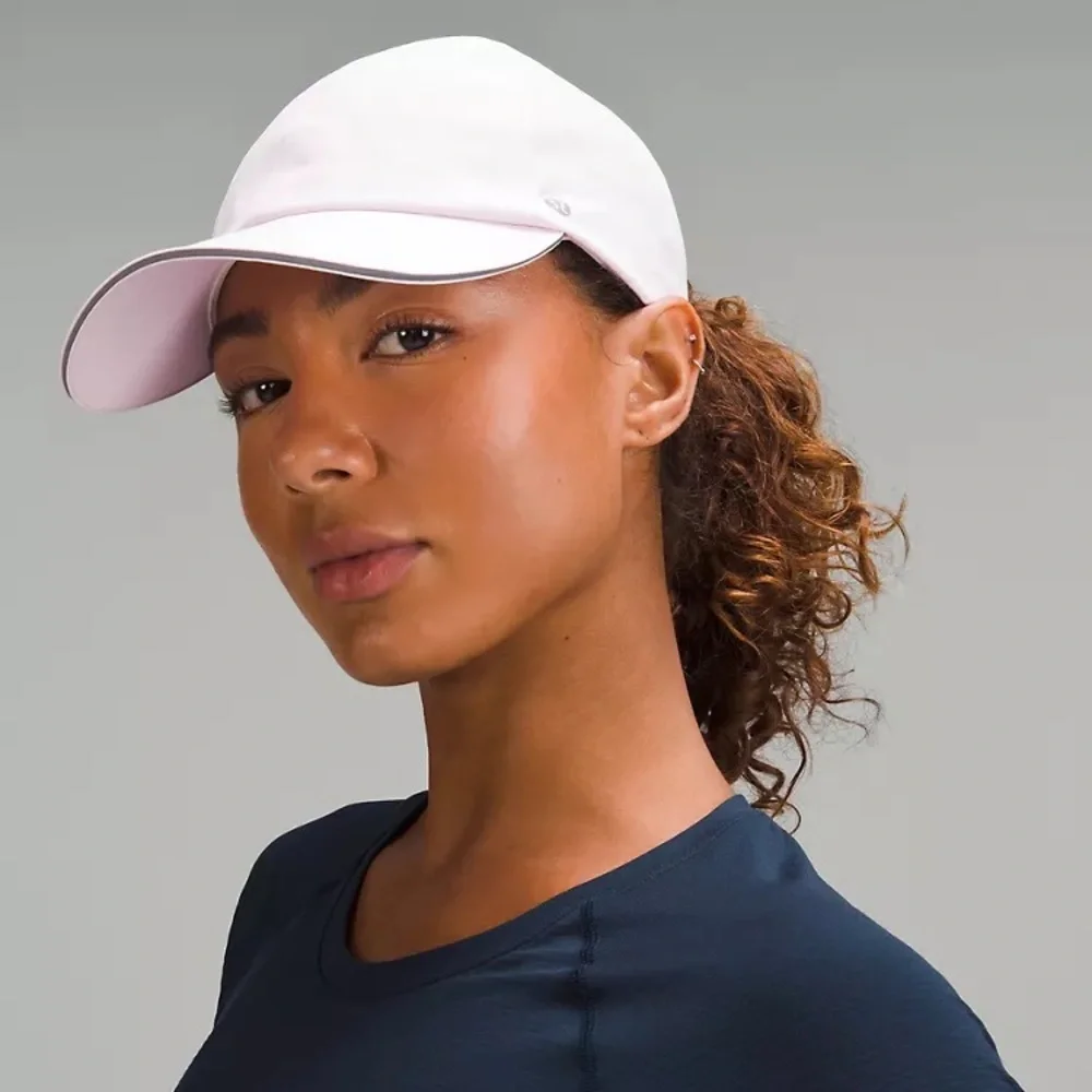 Lululemon Fast and Free Running Hat, Color Meadow Pink, NWT, Unisex, Size L/XL